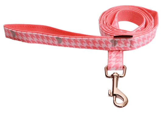 Light pink and white, pink chihuahua head, silver heart dog leash