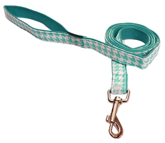 Aqua blue and white, aqua blue chihuahua head, silver heart dog leash