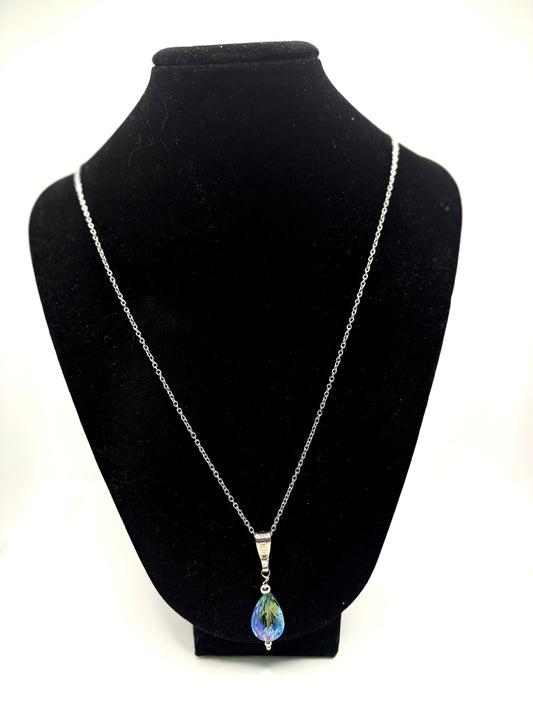 Faceted crystal stainless steel pendant