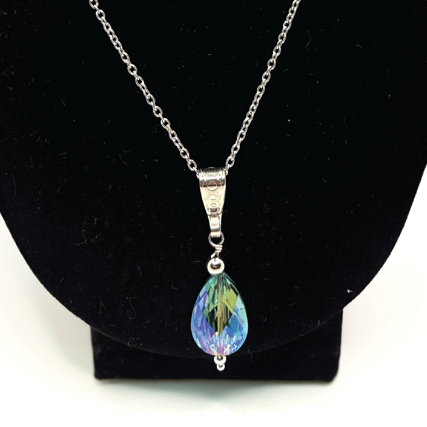 Faceted crystal stainless steel pendant