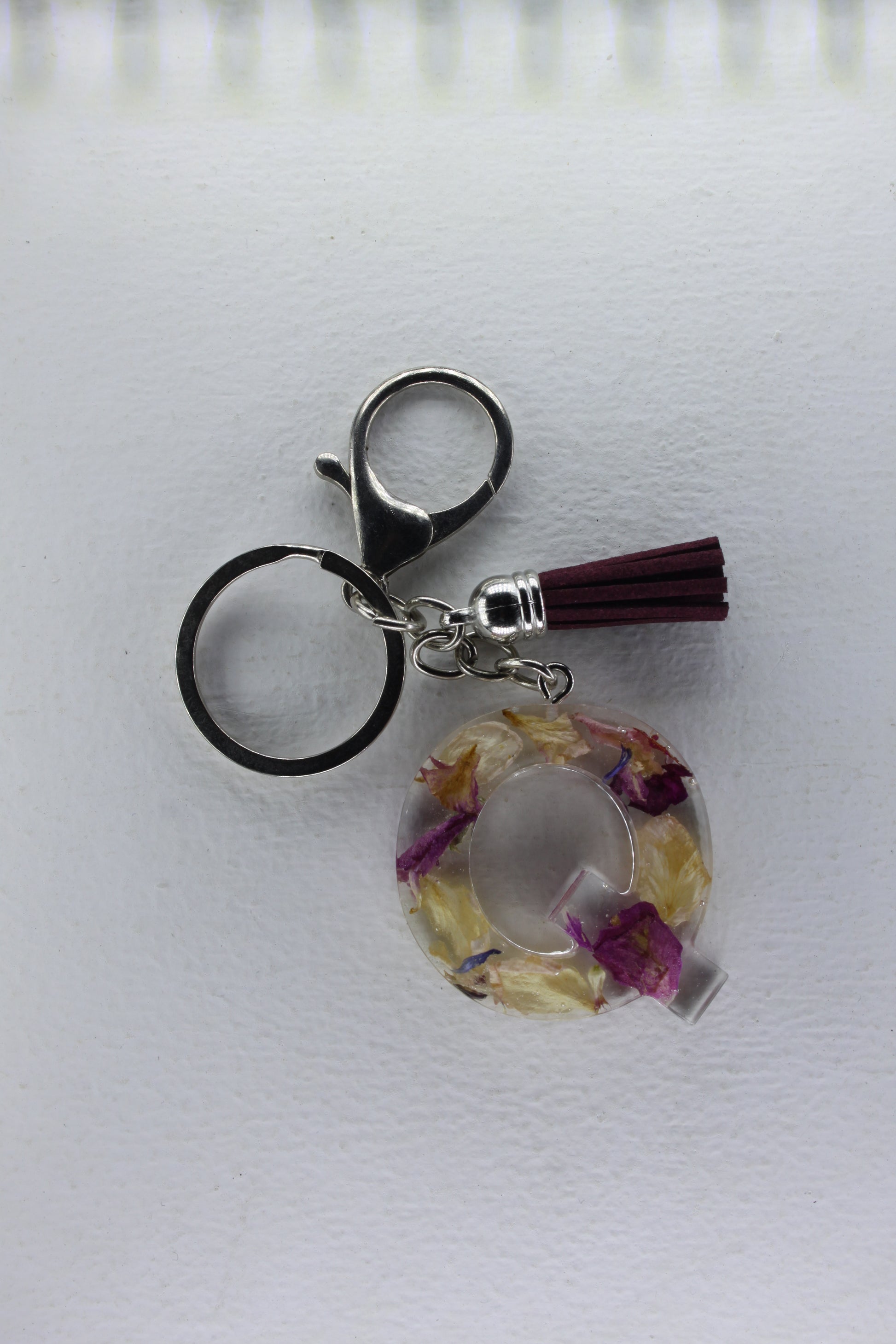 Alphabet Resin Keyring with Dried Flowers jatrade.co.za